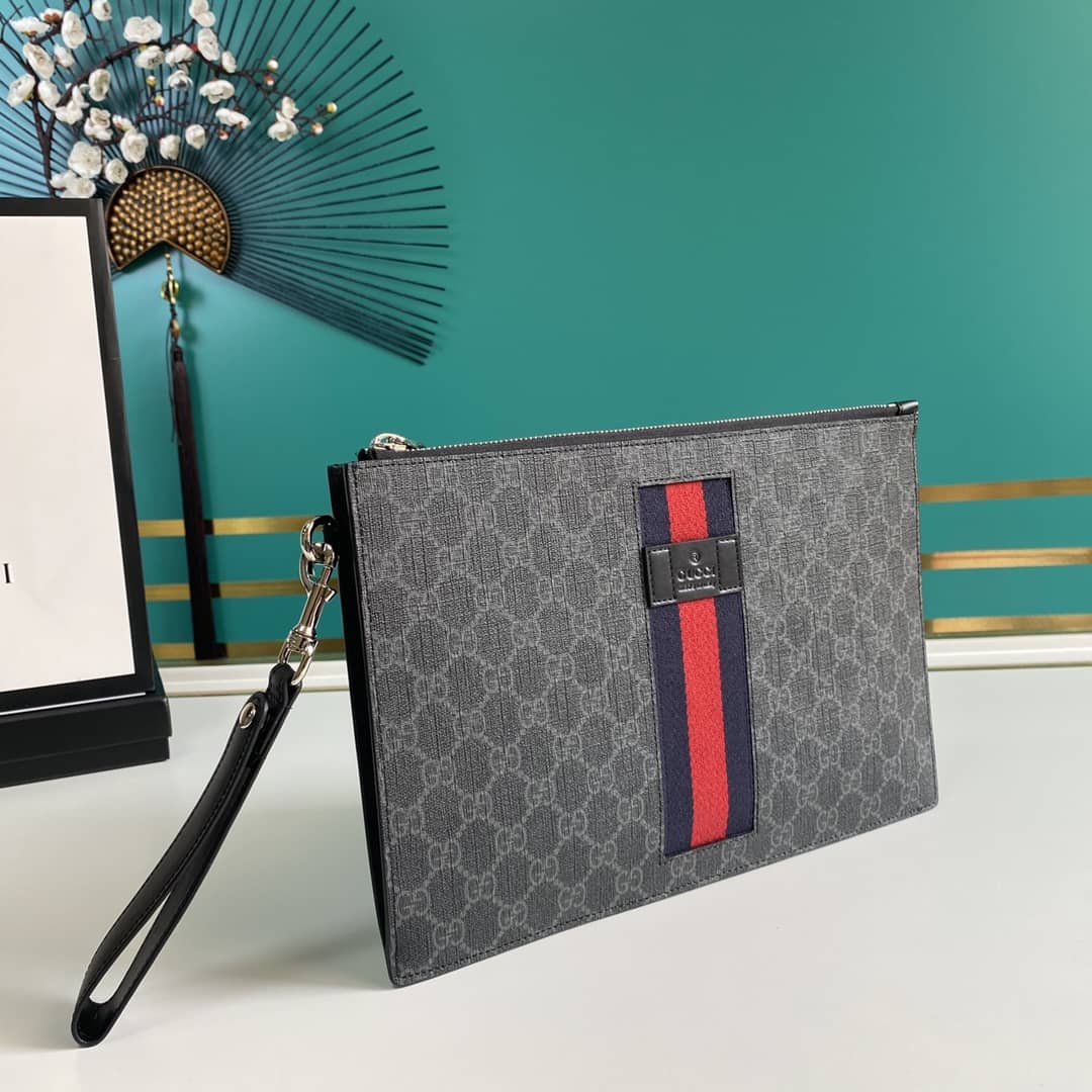 Best Replica Gucci GG Supreme PVC Clutch Black Replica 433666 - Colareps