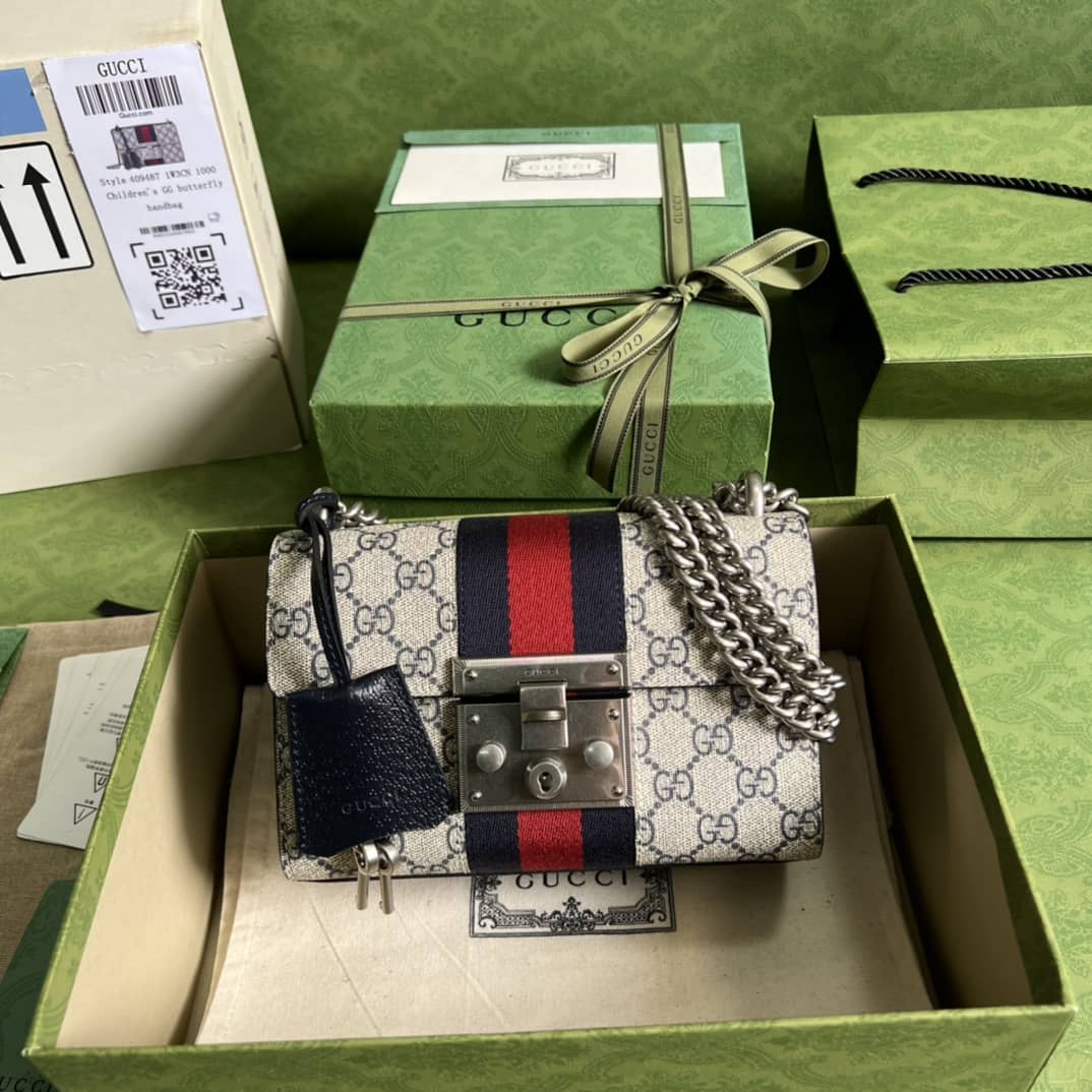 Best Replica Gucci Crossbody Dupe Padlock Small GG Chain 409487 - Colareps
