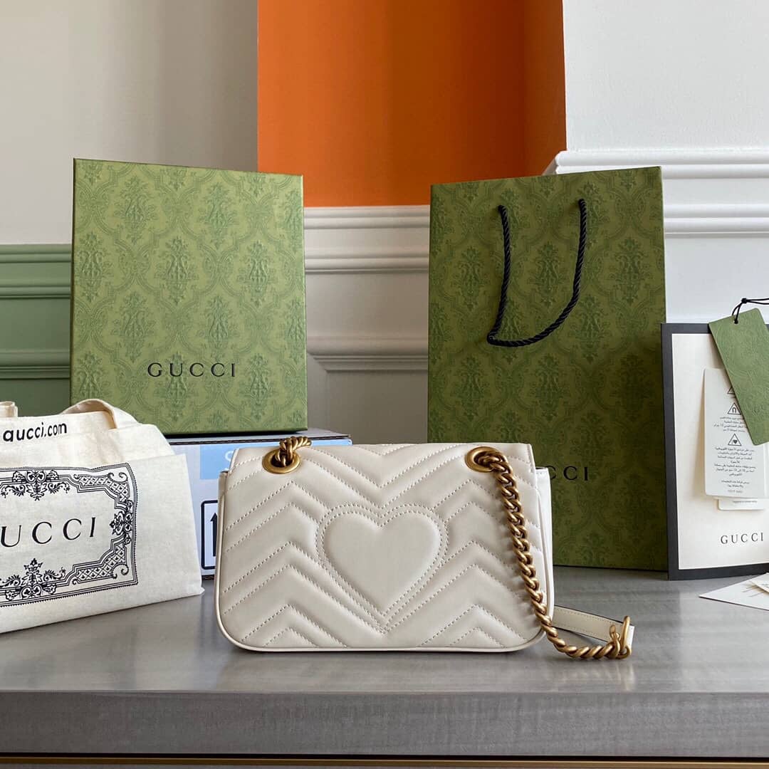 Best Replica Gucci GG Marmont Mini Matelasse Shoulder Bag Replica White 446744 - Colareps