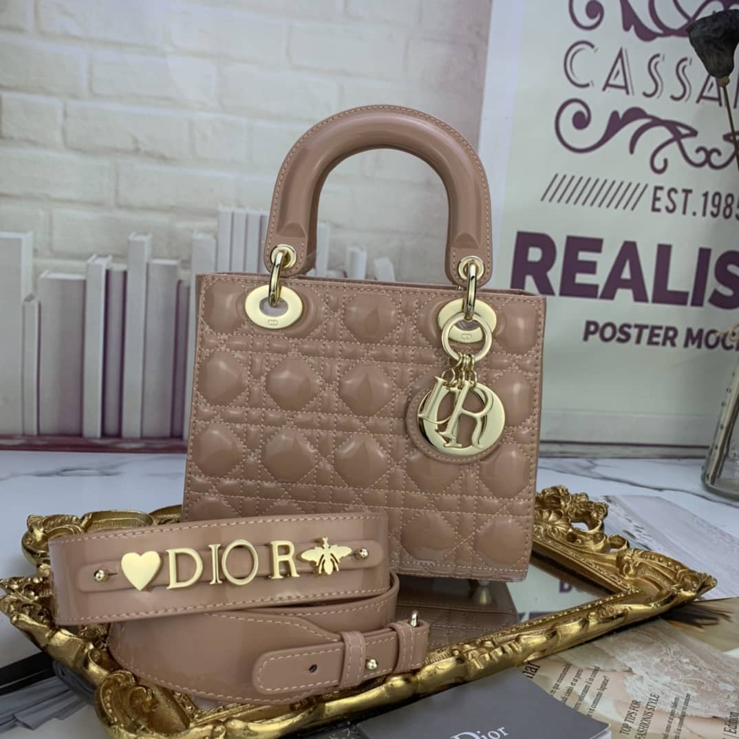 Best Replica Christian Dior Lady Dior 20CM Replica Bag - Colareps