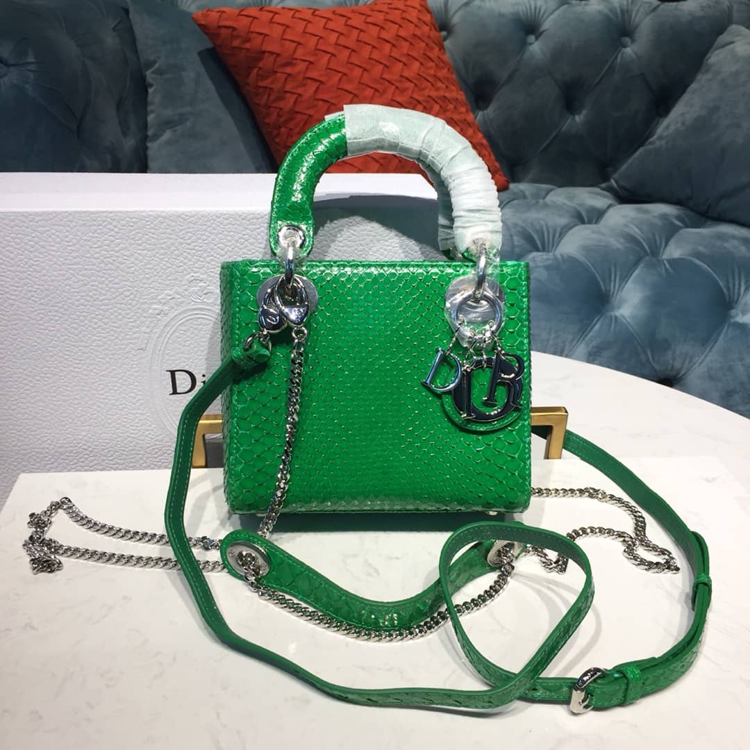 Best Replica Christian Dior Lady Dior 17CM Replica Bag - Colareps
