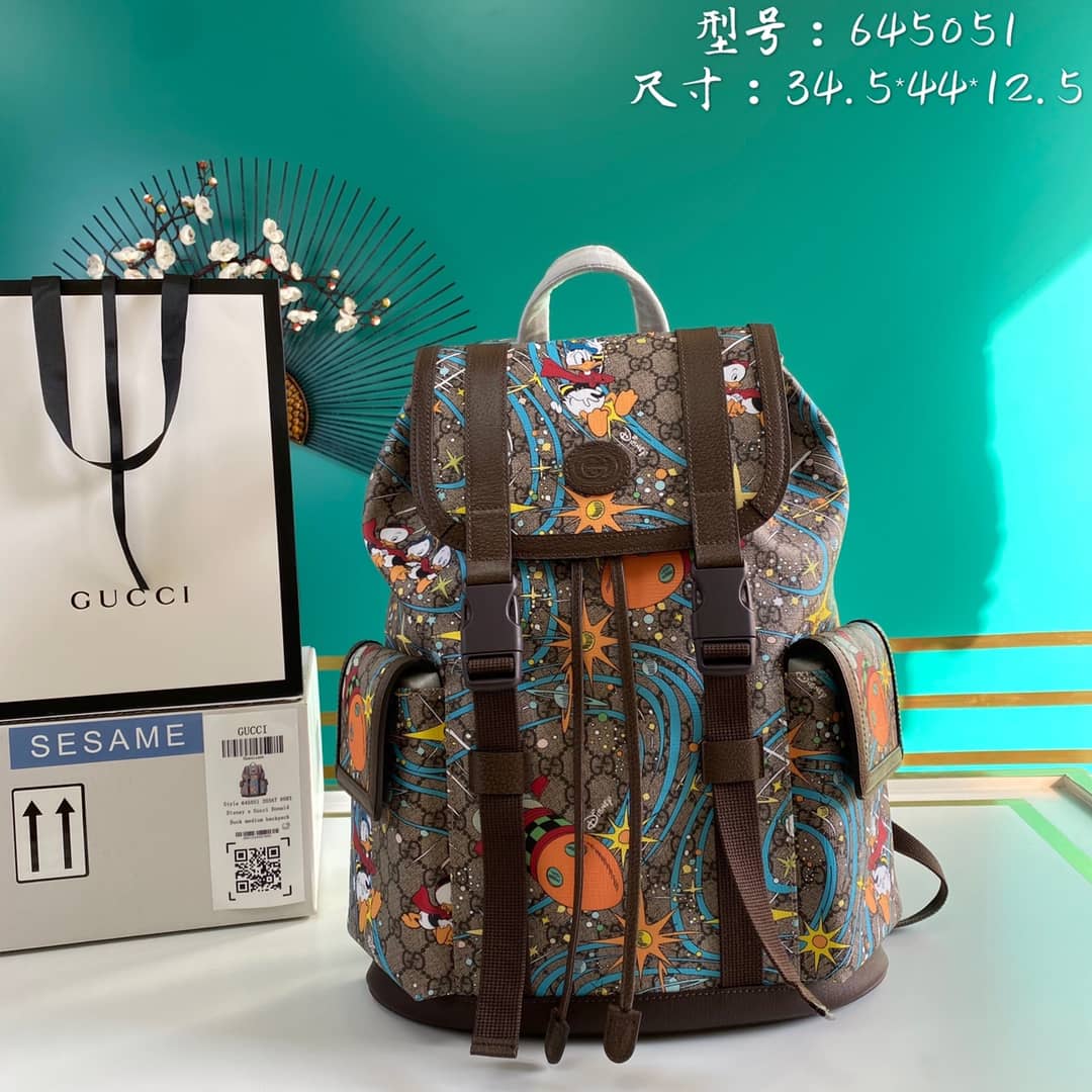 Best Replica Gucci Disney X Gucci Donald Duck Medium Backpack Replica 645051 - Colareps