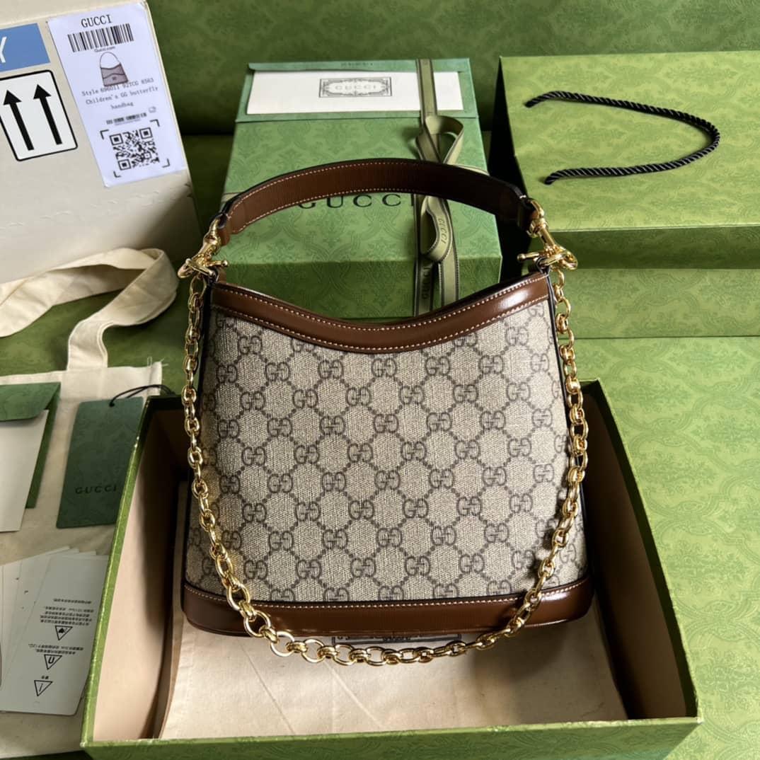 Best Replica Gucci Large With Interlocking G Brown 696011 Replica Shoulder Bag - Colareps