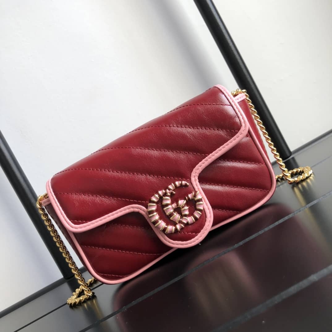 Best Replica Gucci GG Marmont Mini Matelasse Leather Shoulder Bag Replica Red 574969 - Colareps