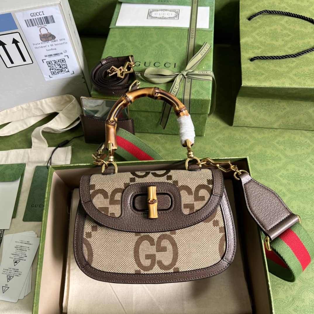 Best Replica Gucci Small Jumbo GG Shoulder Bag With Bamboo Dark Coffee 675797 Replica - Colareps