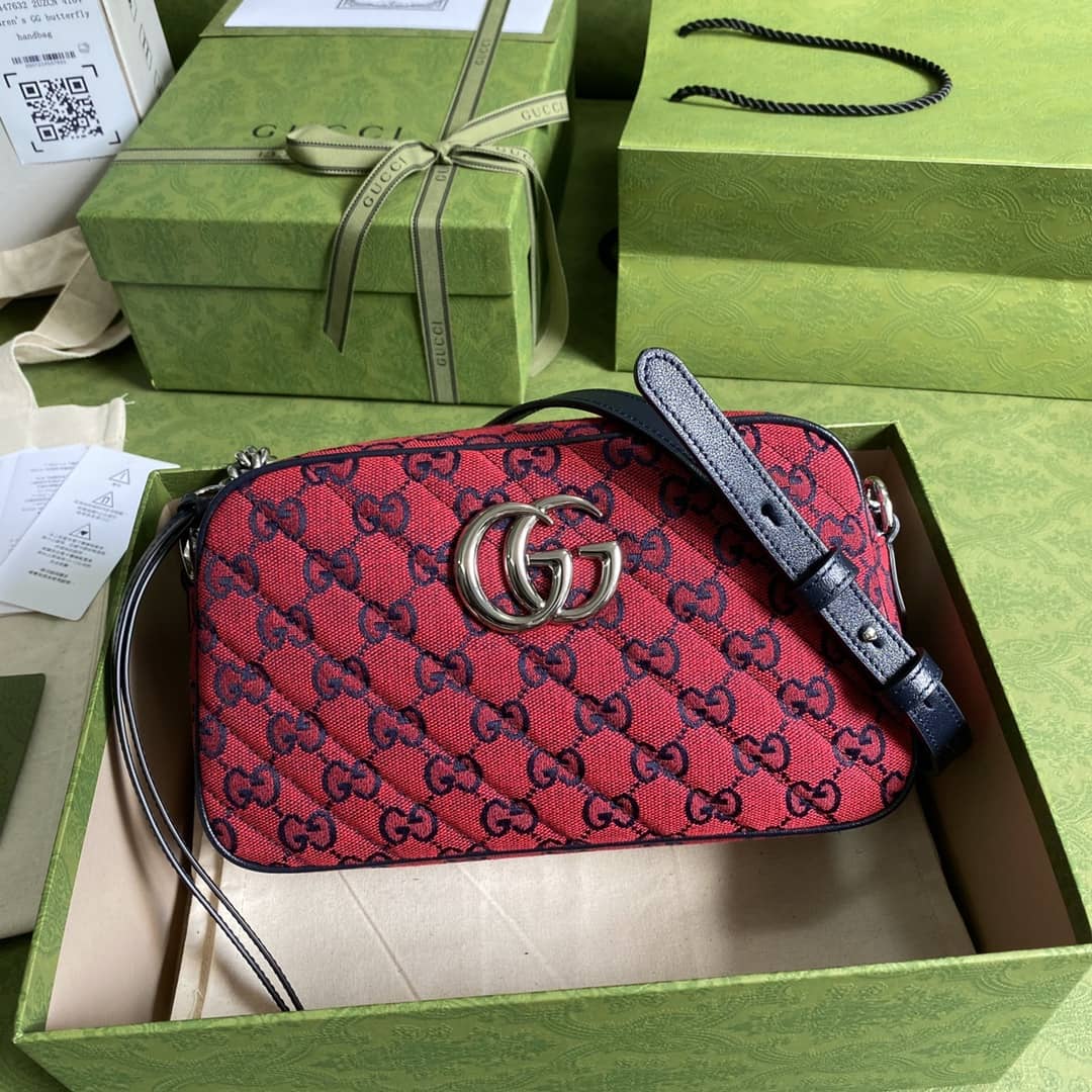 Best Replica Gucci Marmont Dupe GG Small Matelassé Shoulder Bag Replica 447632 - Colareps