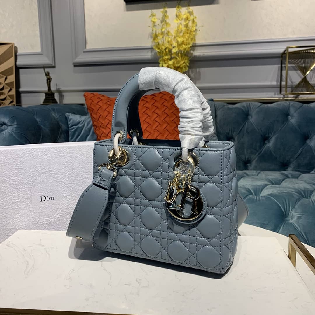 Best Replica Christian Dior Lady Dior 20CM Replica Bag - Colareps