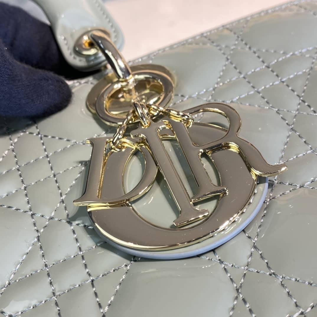 Best Replica Lady Dior Dupe 32CM Replica Bag - Colareps
