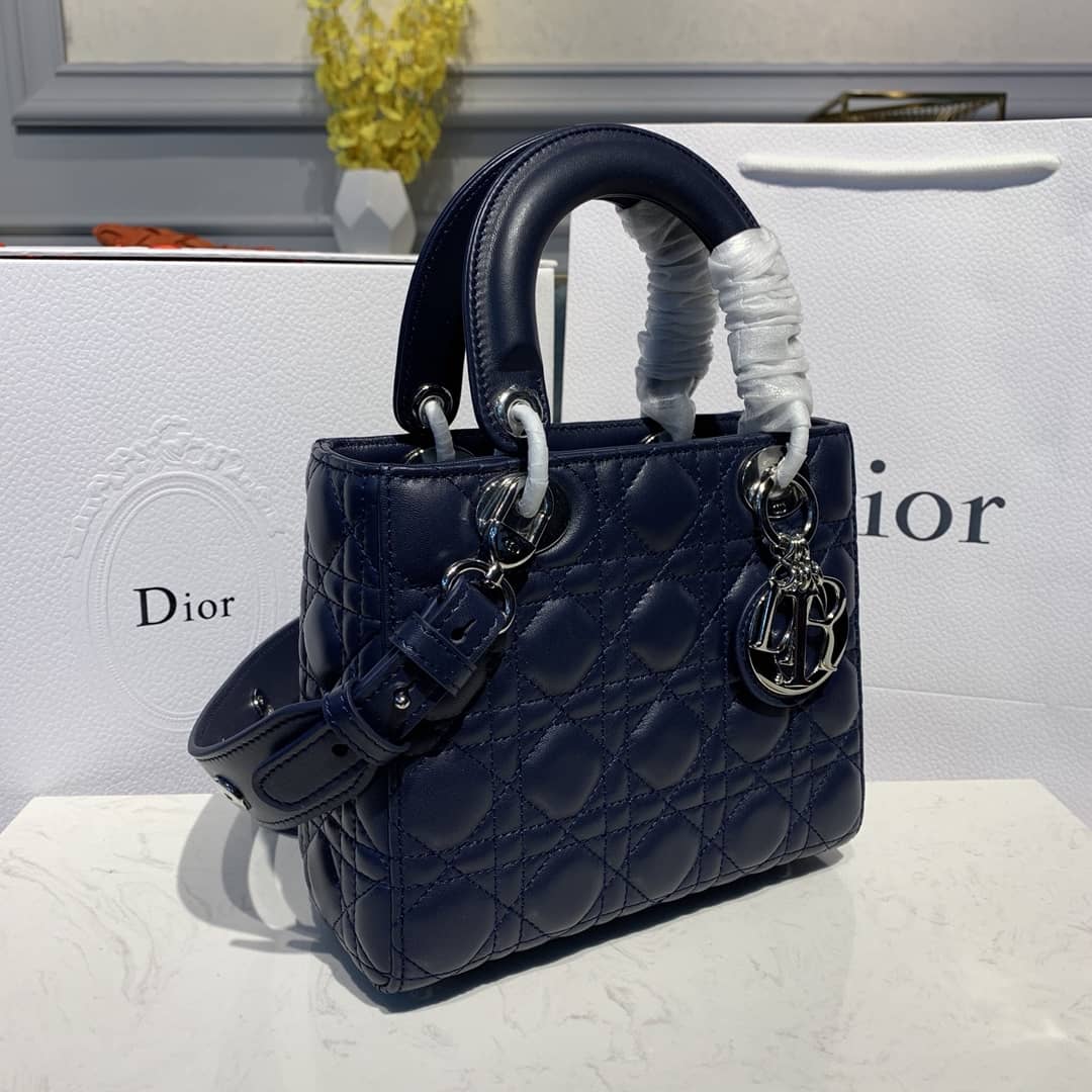 Best Replica Christian Dior Lady Dior 20CM Replica Bag - Colareps