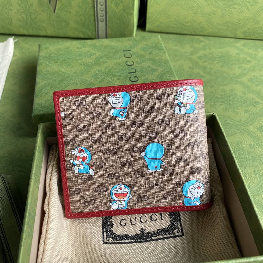 Best Replica Gucci X Doraemon Bi-Fold Wallet Replica 647802 - Colareps