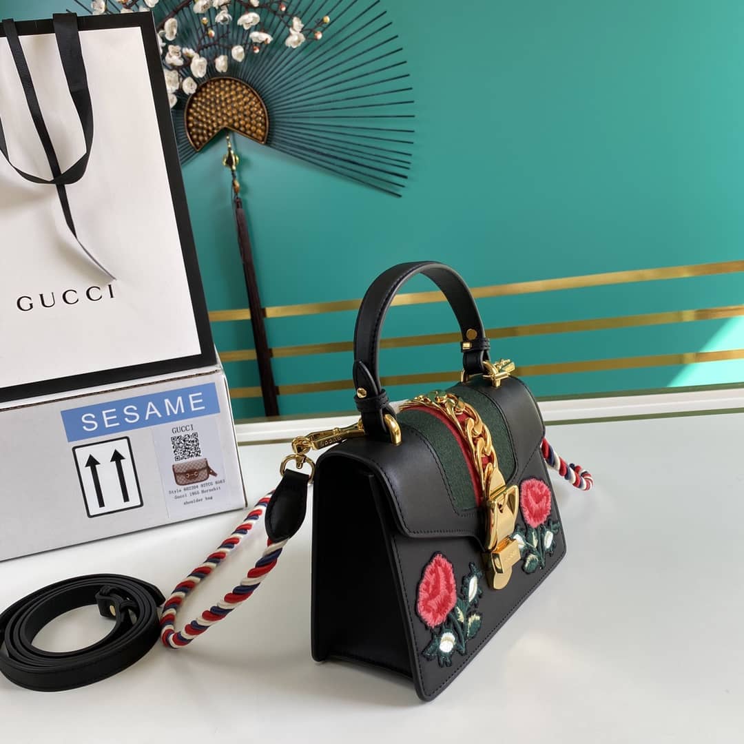 Best Replica Gucci Womens Sylvie Leather Mini Bag Replica 470270 - Colareps