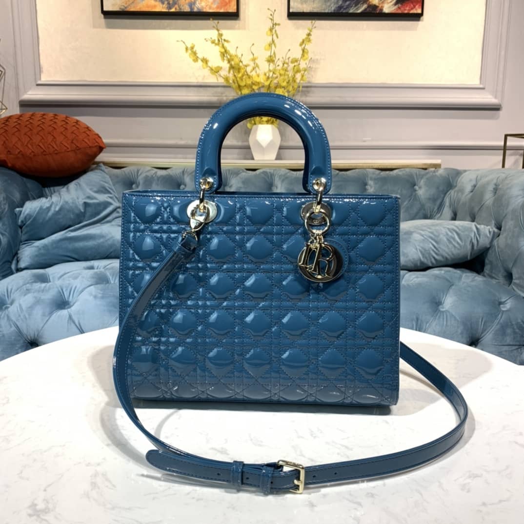 Best Replica Christian Dior Lady Dior 32CM Replica Bag - Colareps