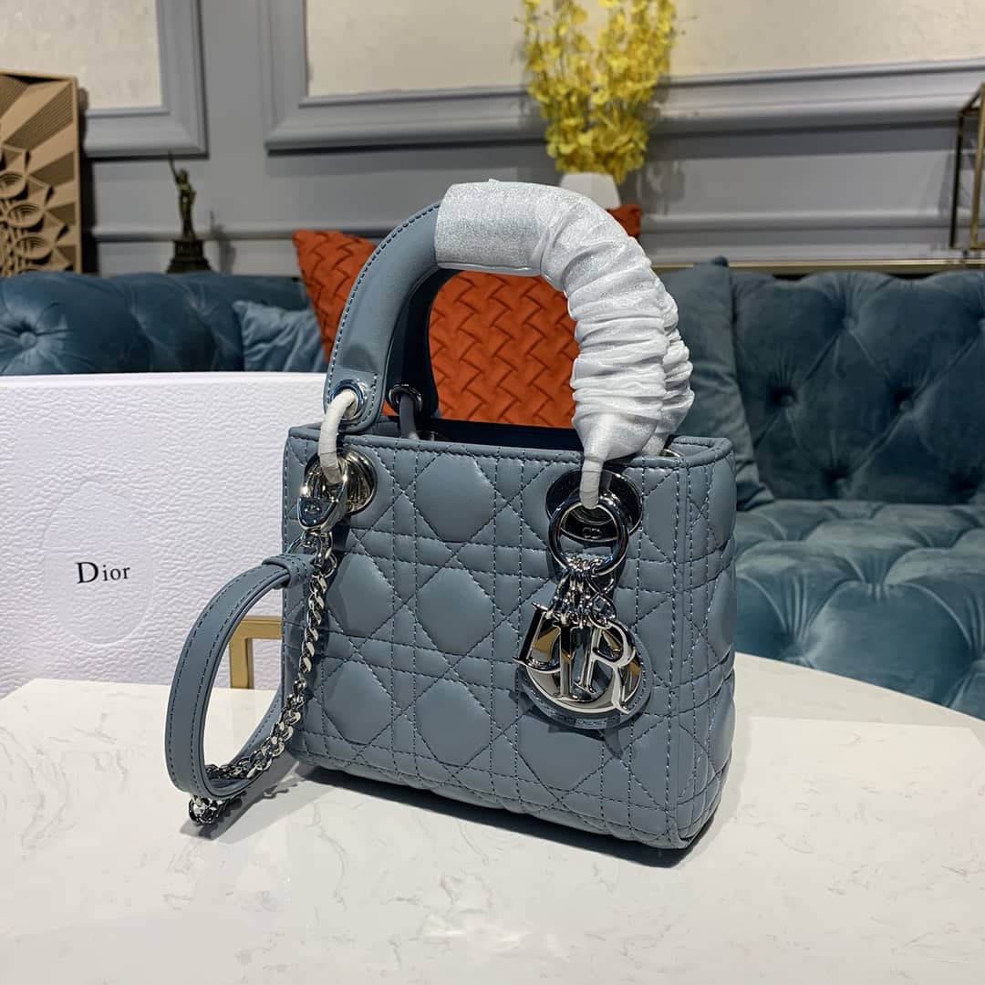 Best Replica Christian Dior Lady Dior 17CM Replica Bag - Colareps