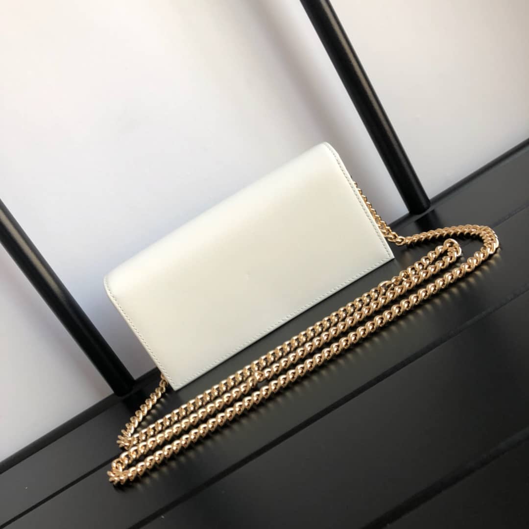 Best Replica Gucci GG Supreme Horsebit 1955 Chain Wallet Replica White 621892 - Colareps