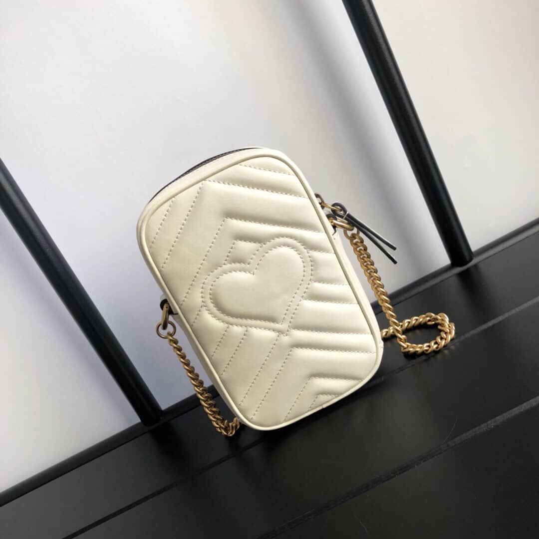 Best Replica Gucci GG Marmont Mini Matelasse Leather Corssbody Bag Replica White 598597 - Colareps