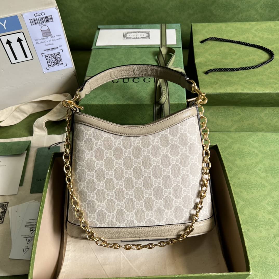 Best Replica Gucci Large With Interlocking G Oatmeal 696011 Replica Shoulder Bag - Colareps