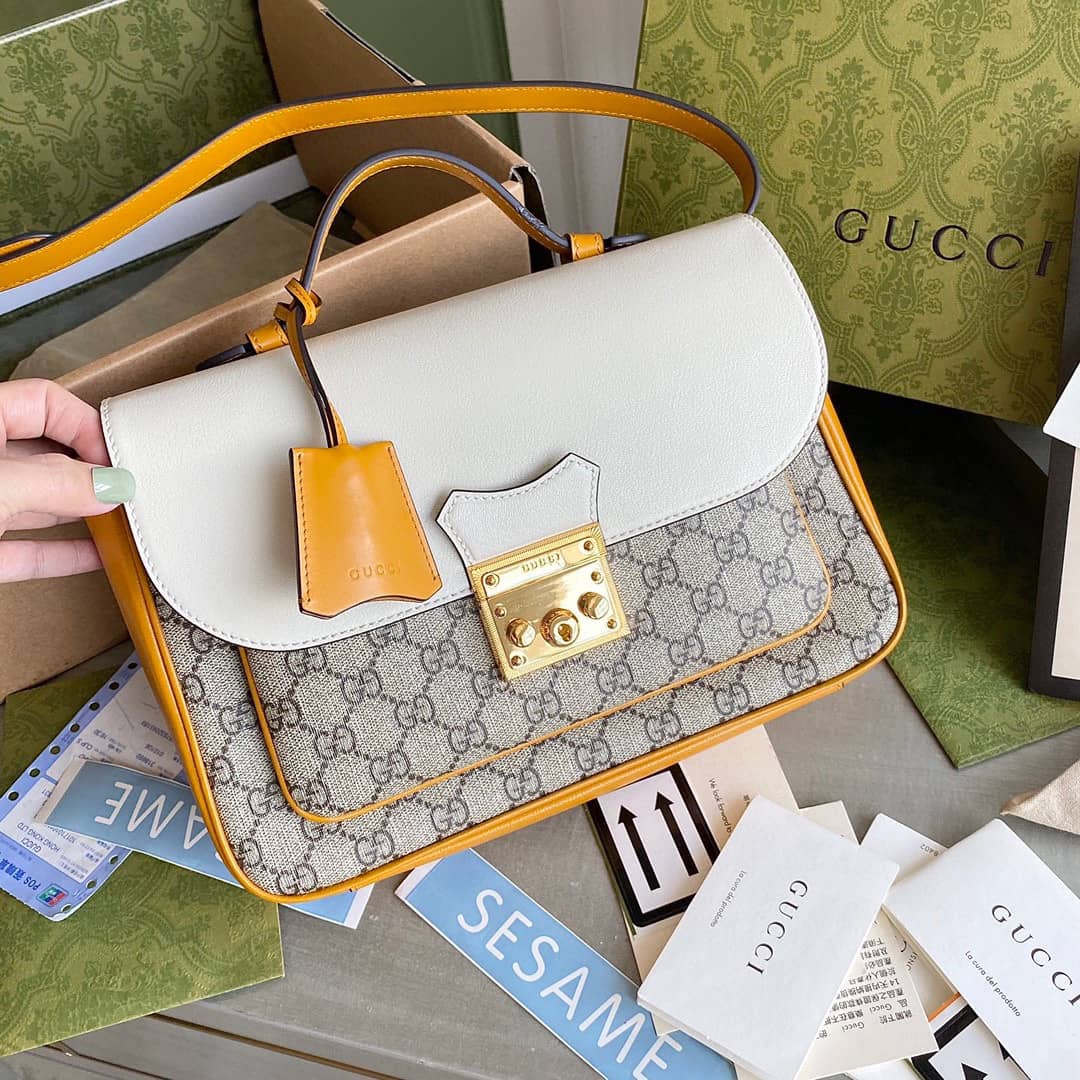 Best Replica Gucci Padlock Small GG Supreme Canvas Shoulder Bag Replica White 644527 - Colareps