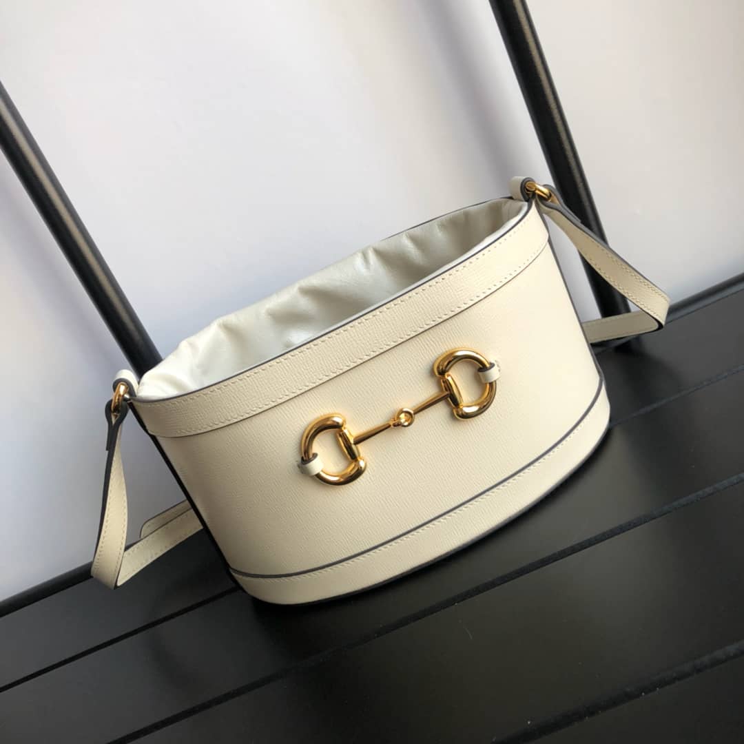 Best Replica Gucci 1955 Horsebit Shoulder Bucket Bag Replica White 602118 - Colareps