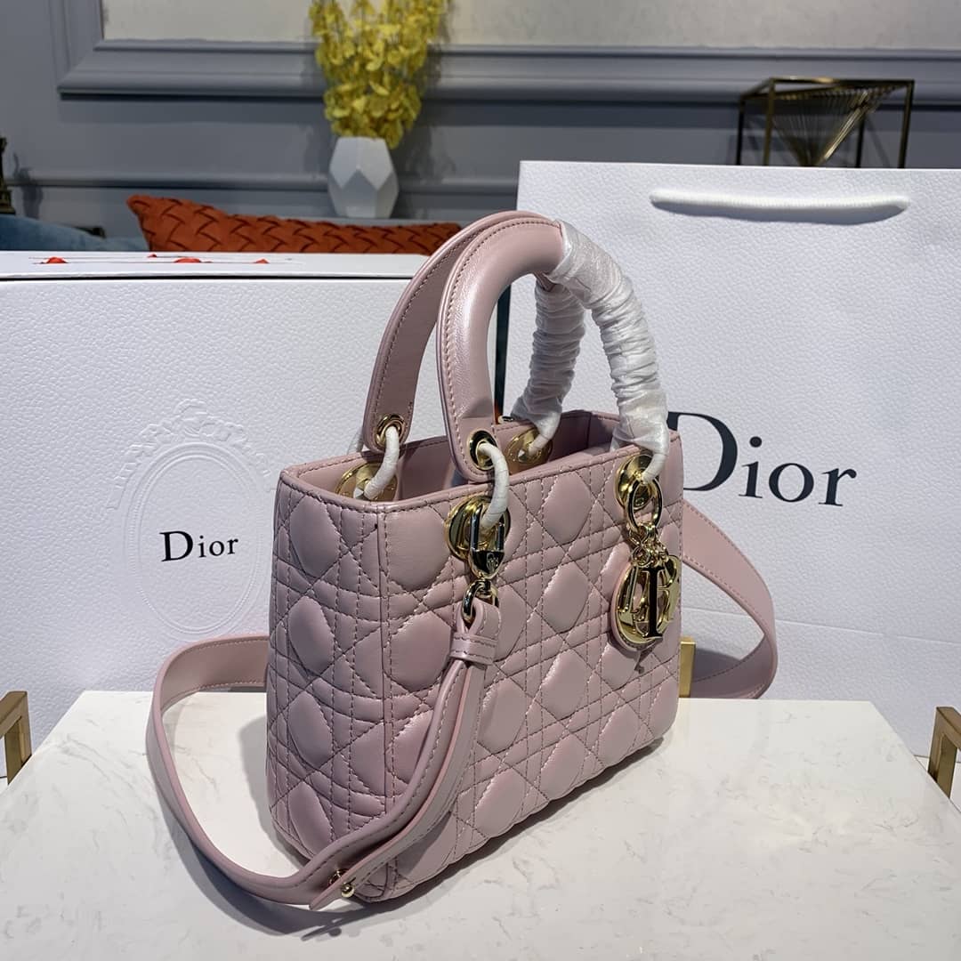 Best Replica Christian Dior Lady Dior 20CM Replica Bag - Colareps
