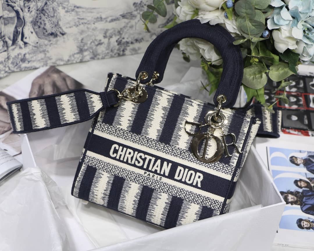 Best Replica Lady Dior Dupe 24CM Paisley Embroidery Lady D-Lite - Colareps