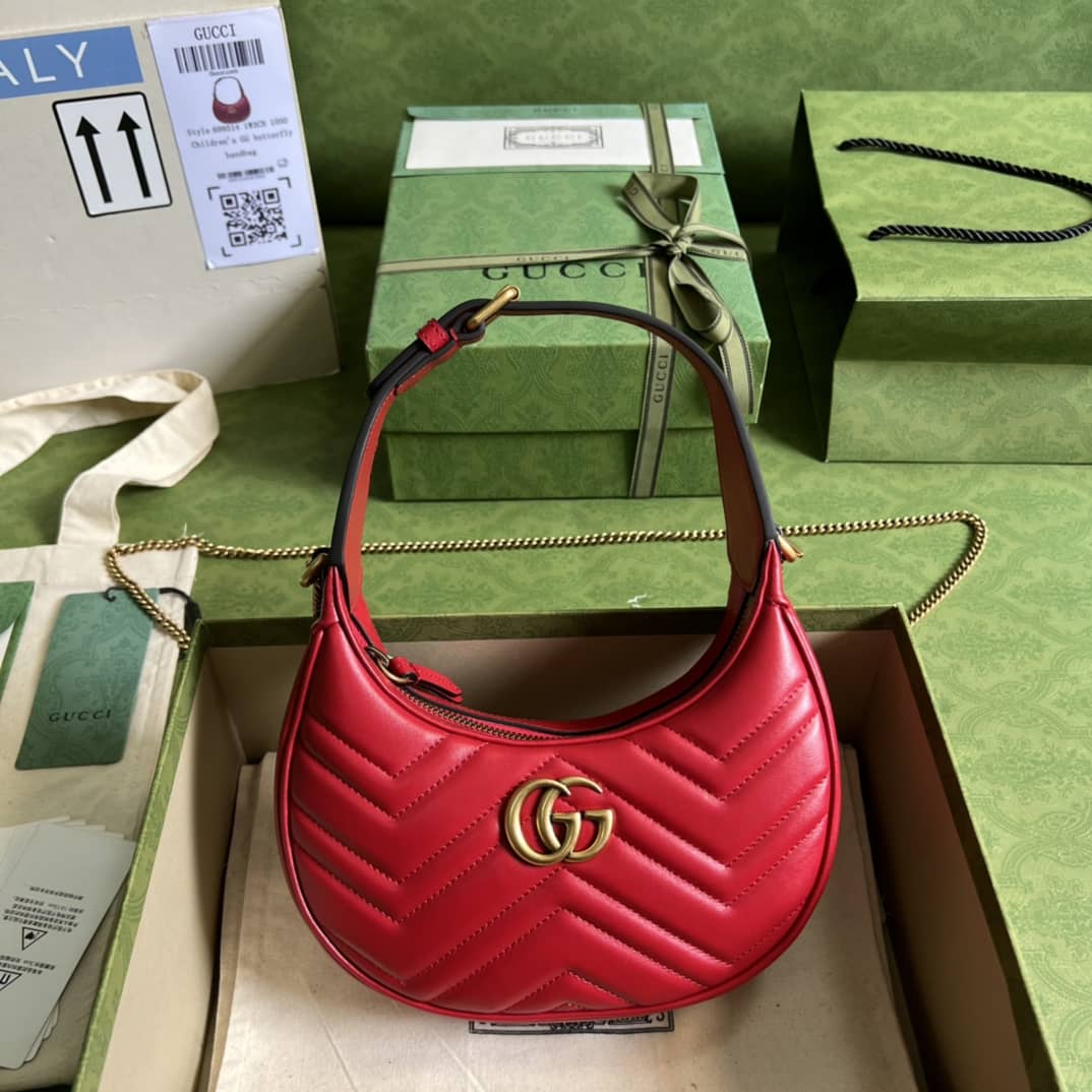 Best Replica Gucci GG Marmont Half-moon-shaped Mini Red 699514 Replica Hobo Bag - Colareps