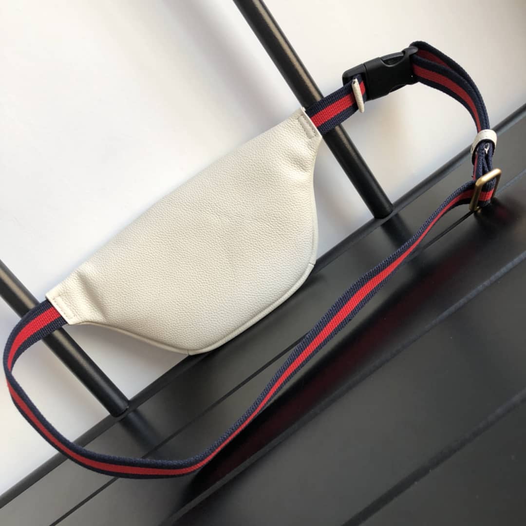 Best Replica Gucci Print Small Waist Body Belt Bag Replica White 527792 - Colareps