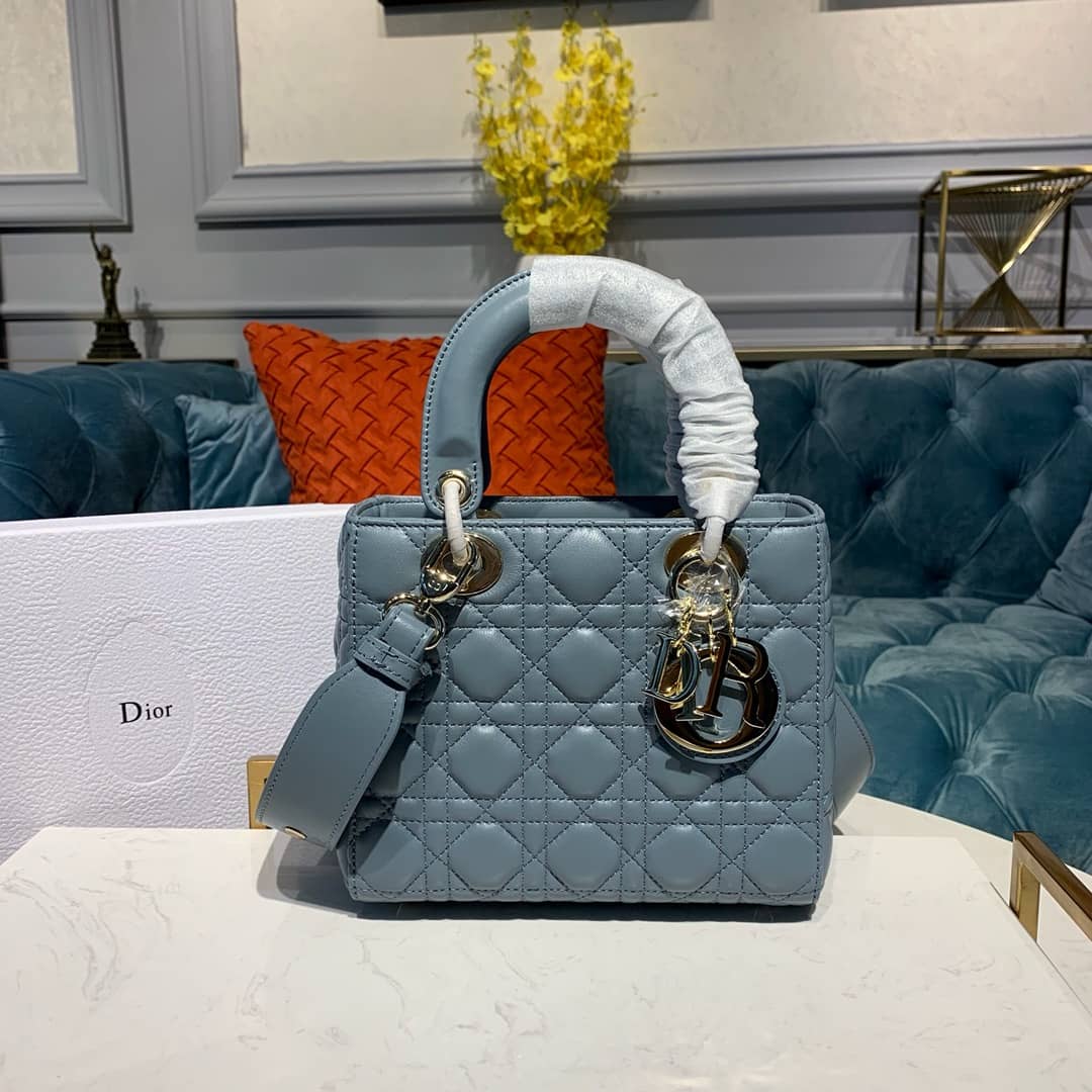 Best Replica Christian Dior Lady Dior 20CM Replica Bag - Colareps