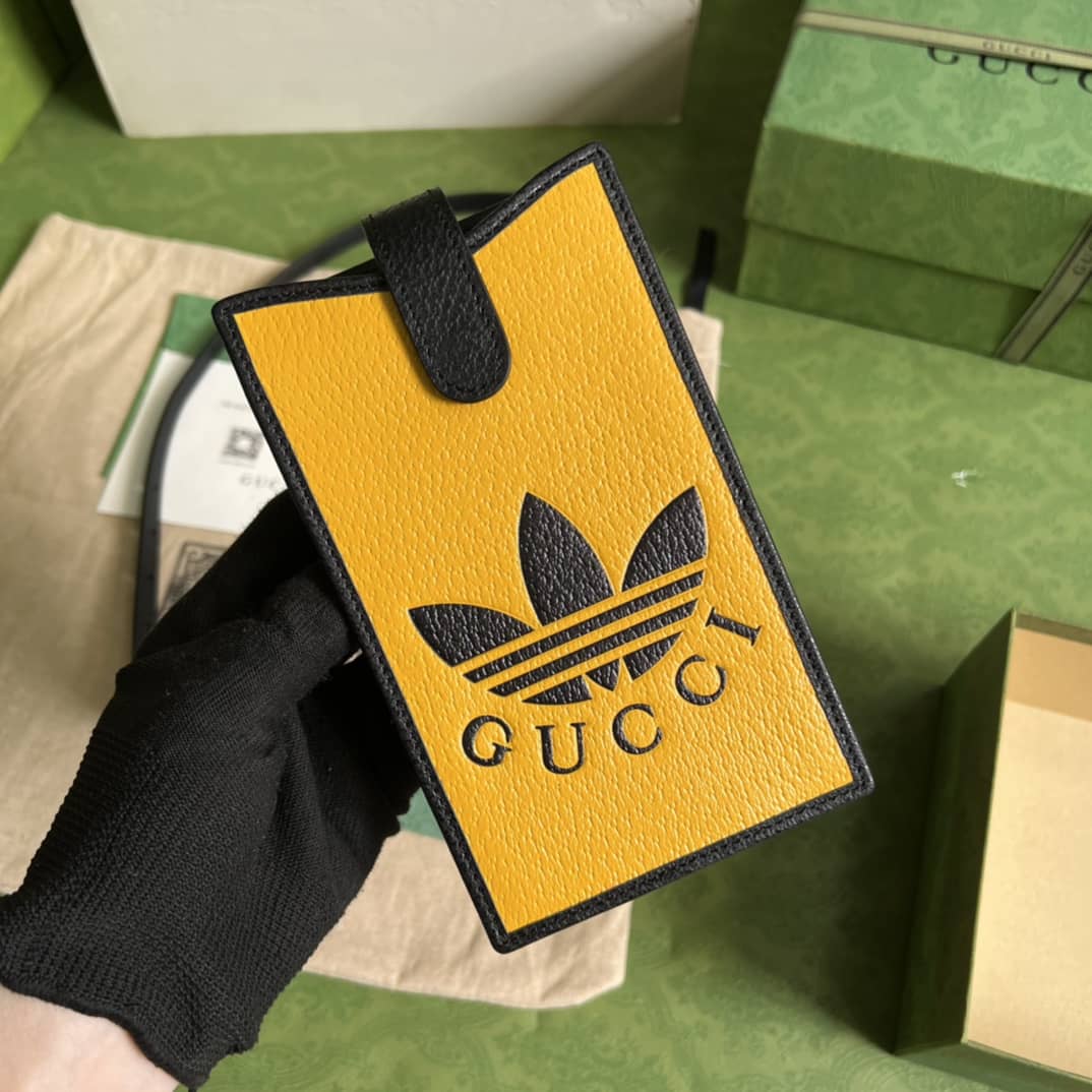 Best Replica Gucci x Adidas Smartphone Case 702203 Replica Crossbody Bag - Colareps