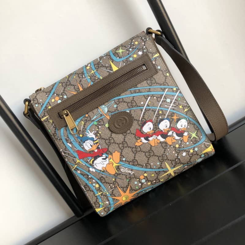 Best Replica Gucci Donald Duck Disney GG Supreme Bag Replica 645054 - Colareps