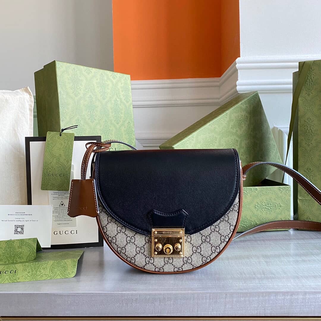Best Replica Gucci Padlock Small Shoulder Bag Replica Black 644524 - Colareps