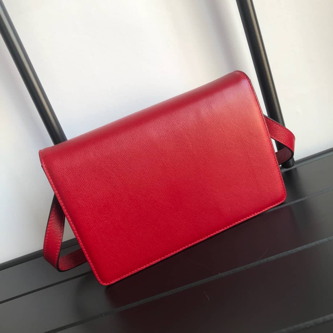 Best Replica Gucci GG Ring Torchon Leather Shoulder Bag Replica Red 589474 - Colareps