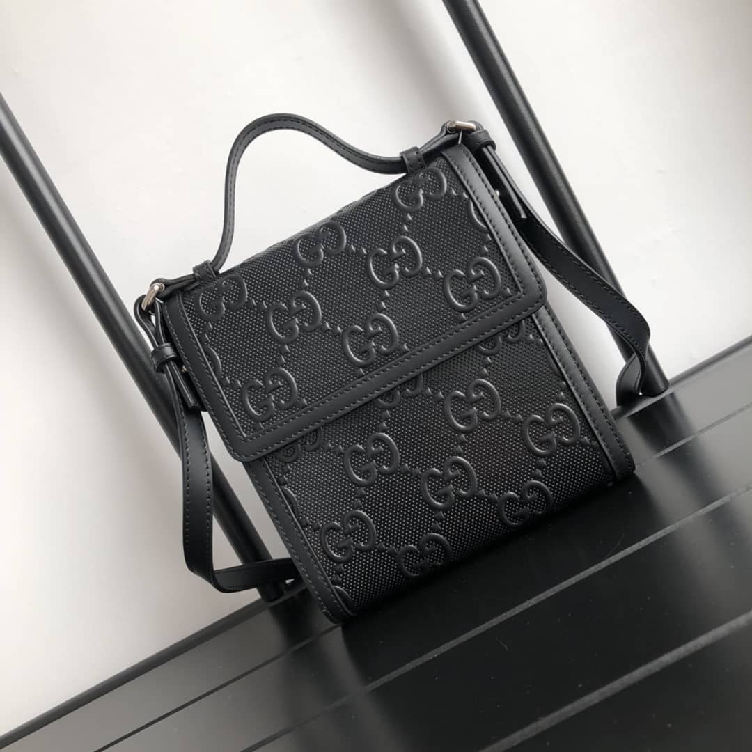 Best Replica Gucci Mens GG Embossed Messenger Bag Replica 625782 - Colareps