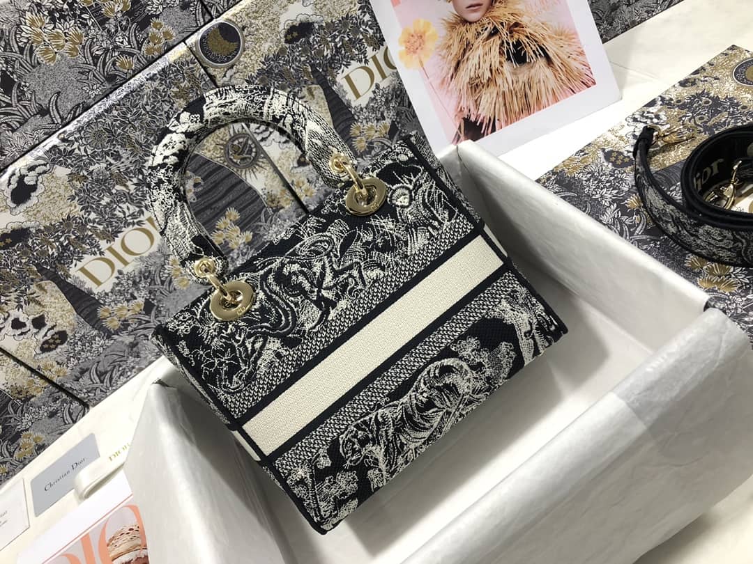 Best Replica Christian Dior Lady Dior 24CM Replica Bag - Colareps