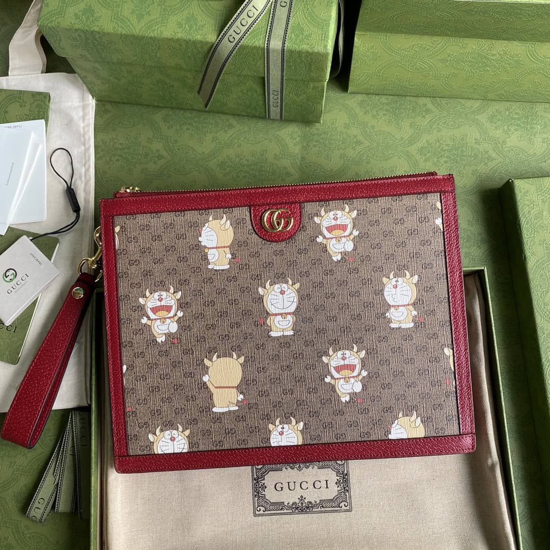Best Replica Gucci Doraemon x Gucci Pouch Clutch Replica 647804 - Colareps