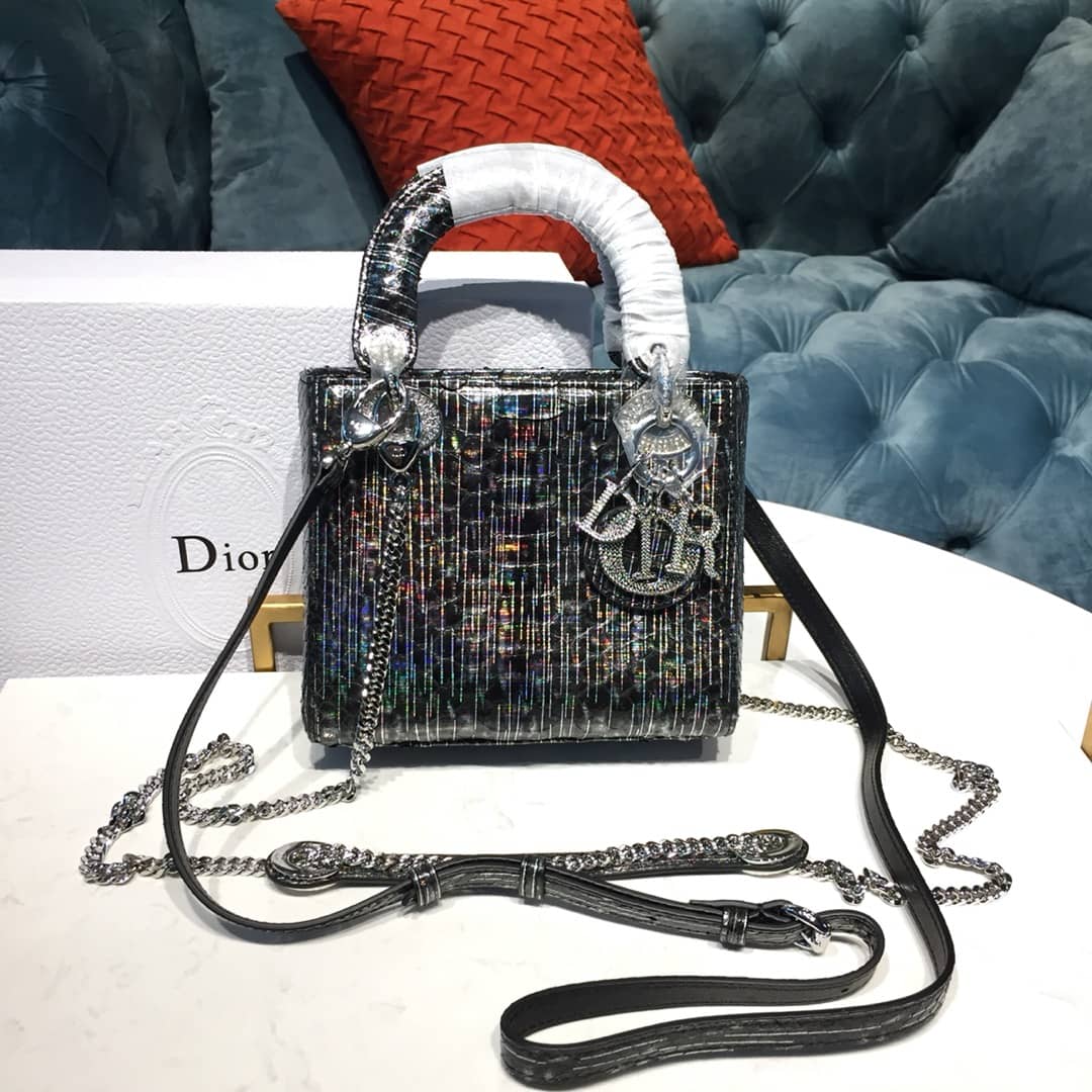 Best Replica Christian Dior Lady Dior 17CM Replica Bag - Colareps