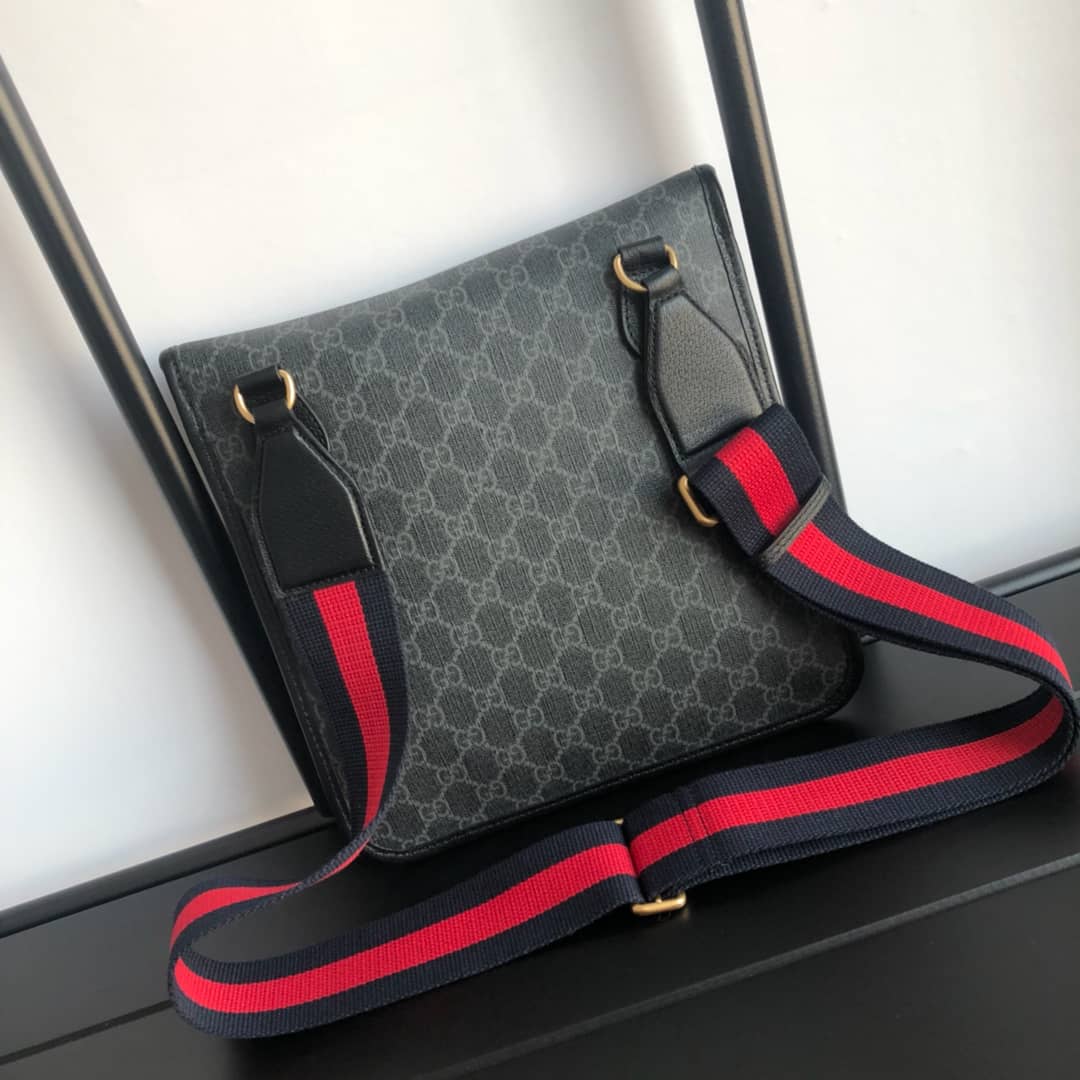 Best Replica Gucci GG Supreme Medium Messenger Bag Replica Black 598604 - Colareps