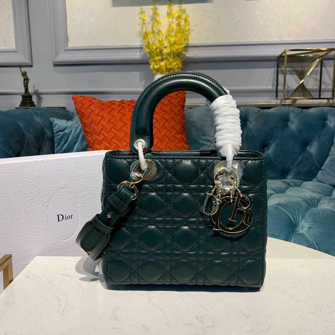 Best Replica Christian Dior Lady Dior 20CM Replica Bag - Colareps