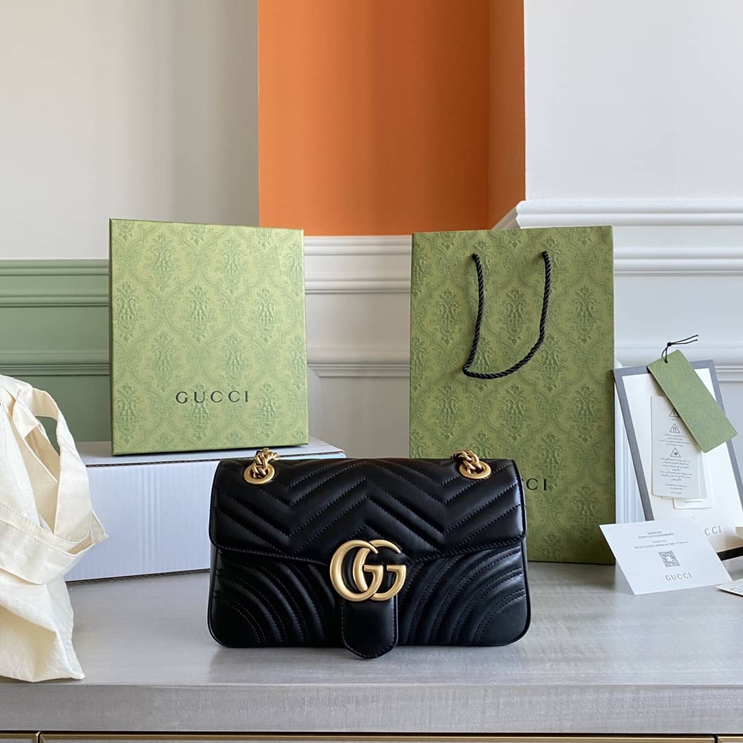 Best Replica Gucci GG Marmont Matelasse Shoulder Bag Replica Black 443497 - Colareps