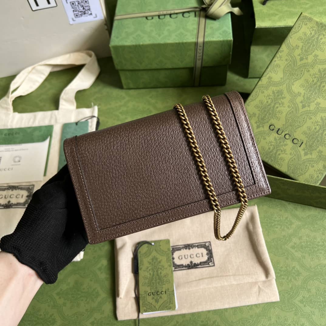 Best Replica Gucci Diana Mini Crossbody Bag With Bamboo 696817 Replica - Colareps
