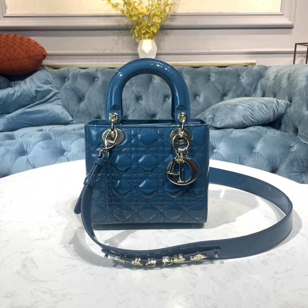 Best Replica Christian Dior Lady Dior 20CM Replica Bag - Colareps
