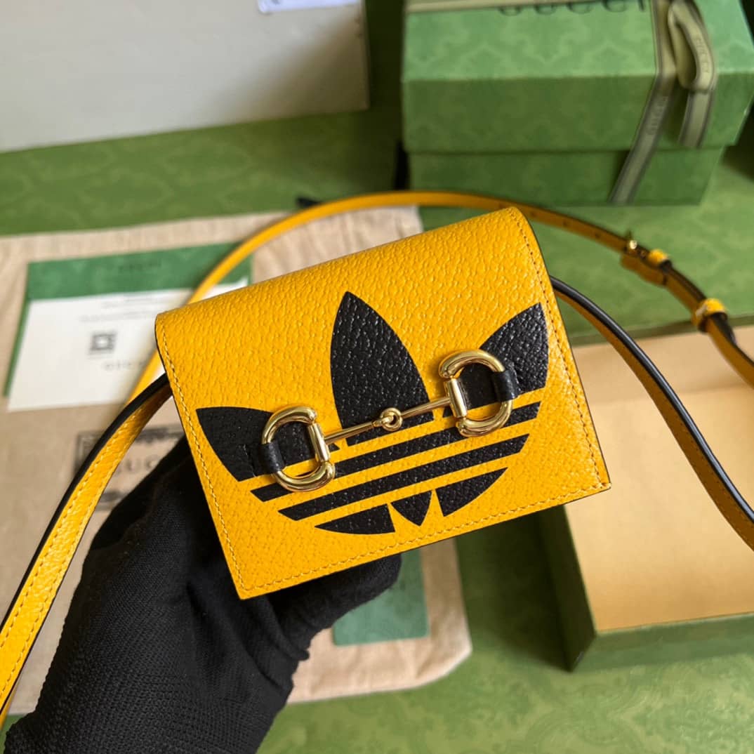 Best Replica Adidas x Gucci Card Case With Horsebit 702248 Replica Crossbody Bag - Colareps