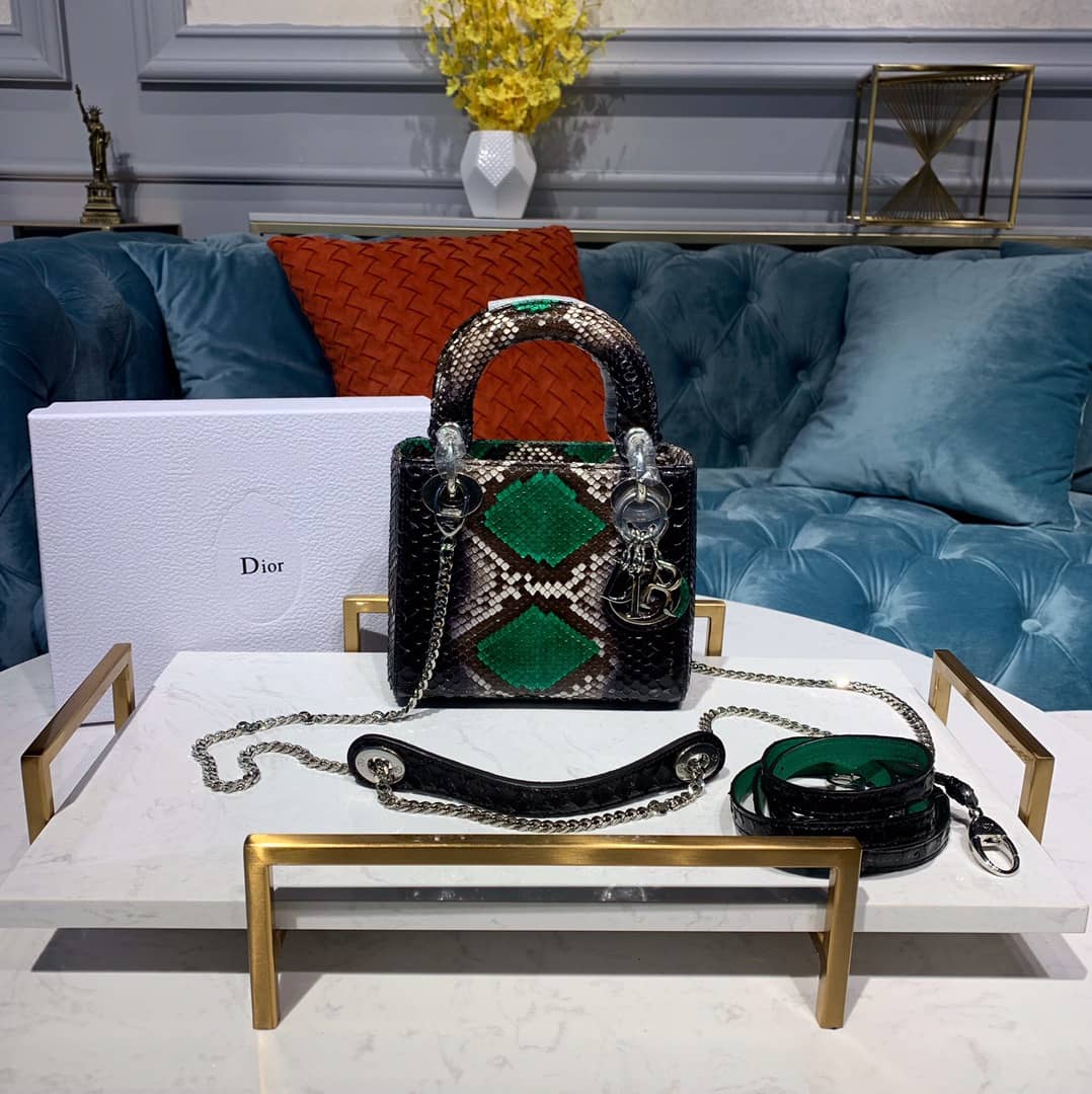 Best Replica Christian Dior Lady Dior 17CM Replica Bag - Colareps