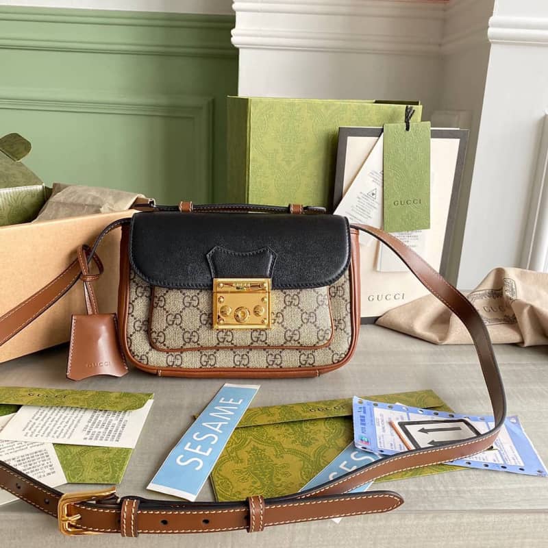 Best Replica Gucci Padlock Mini GG Supreme Shoulder Bag Replica Black 658487 - Colareps