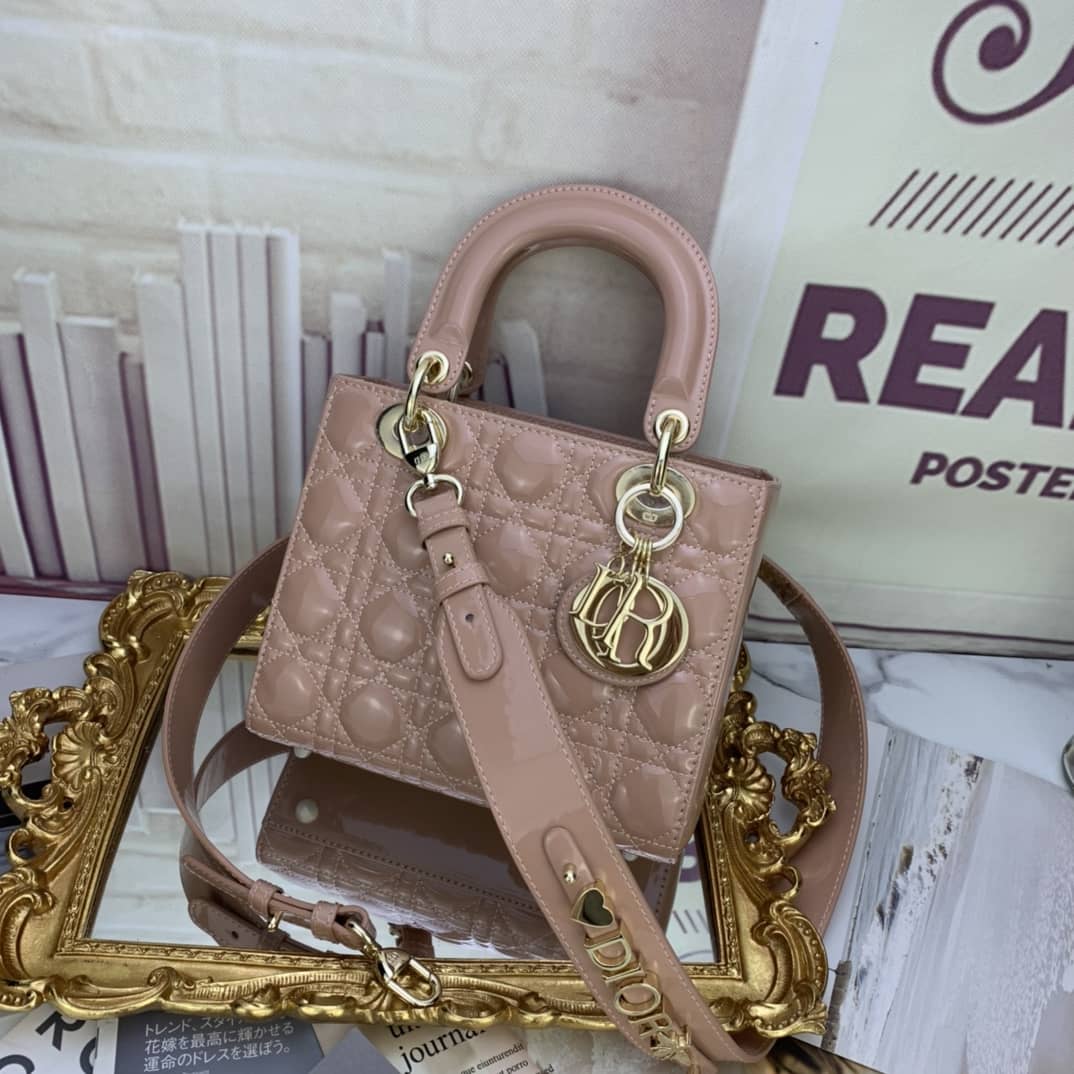 Best Replica Christian Dior Lady Dior 20CM Replica Bag - Colareps