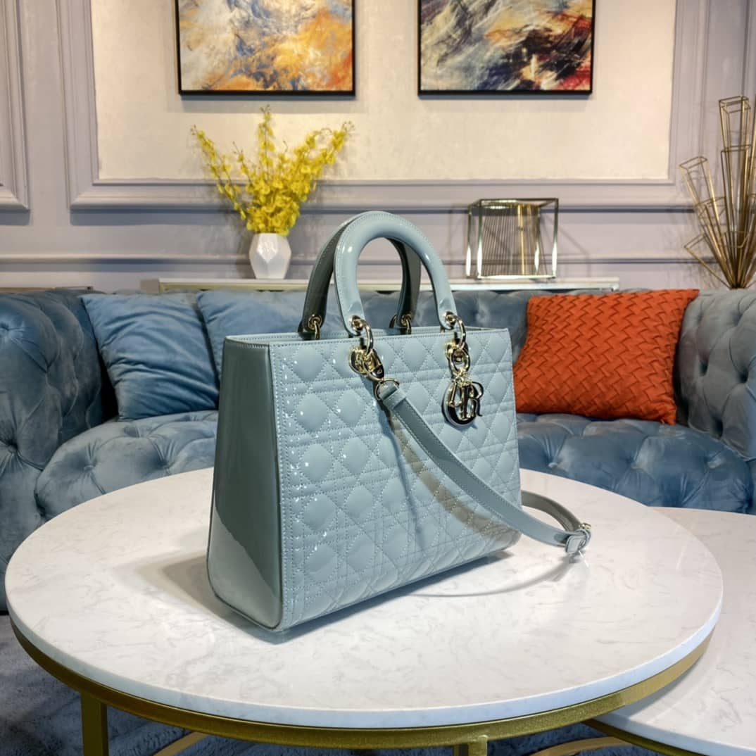 Best Replica Lady Dior Dupe 32CM Replica Bag - Colareps