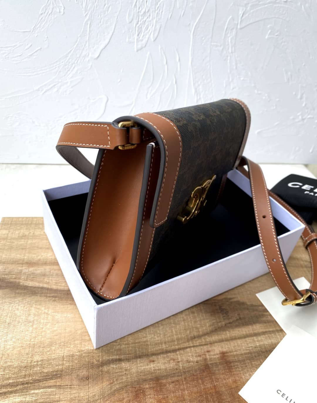 Best Replica Celine Triomphe Bag Dupe Calf Leather Shoulder Strap Triomphe Replica Bag - Colareps