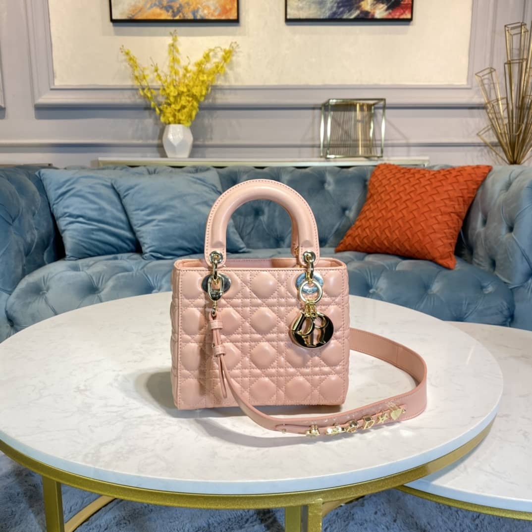 Best Replica Christian Dior Lady Dior 20CM Replica Bag - Colareps