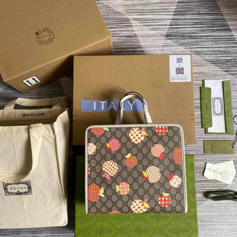 Best Replica Gucci GG Supreme Kids Girl Tote Replica Gray 605614 - Colareps