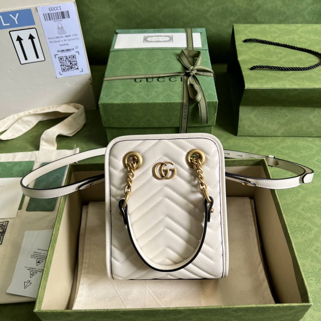 Best Replica Gucci GG Marmont Matelassé Mini Crossbody Bag 696123 Replica - Colareps