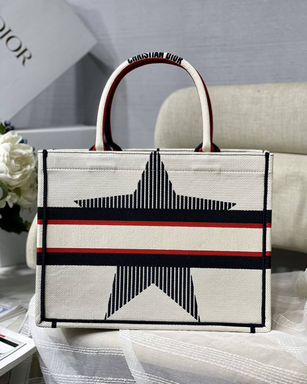 Best Replica Christian Dior CD Book Embroidery Replica Tote - Colareps